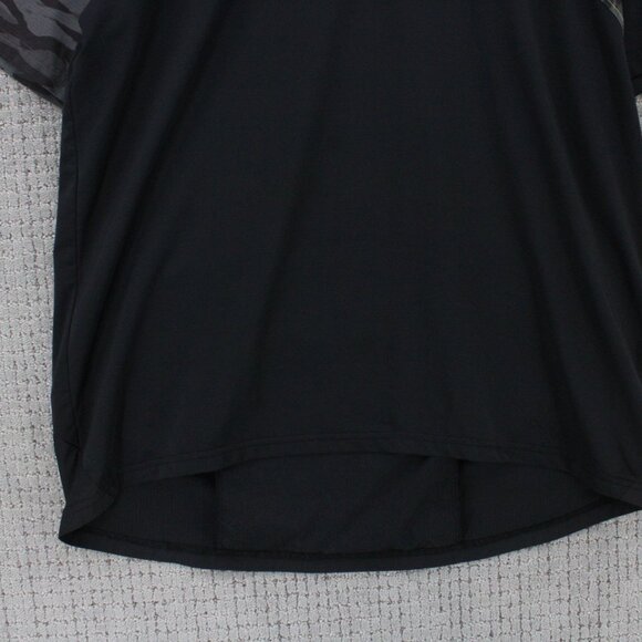 Garneau Cycling Shirt Mens XL Black Solid Short Sleeve V Neck Camo Arms - Picture 3 of 8